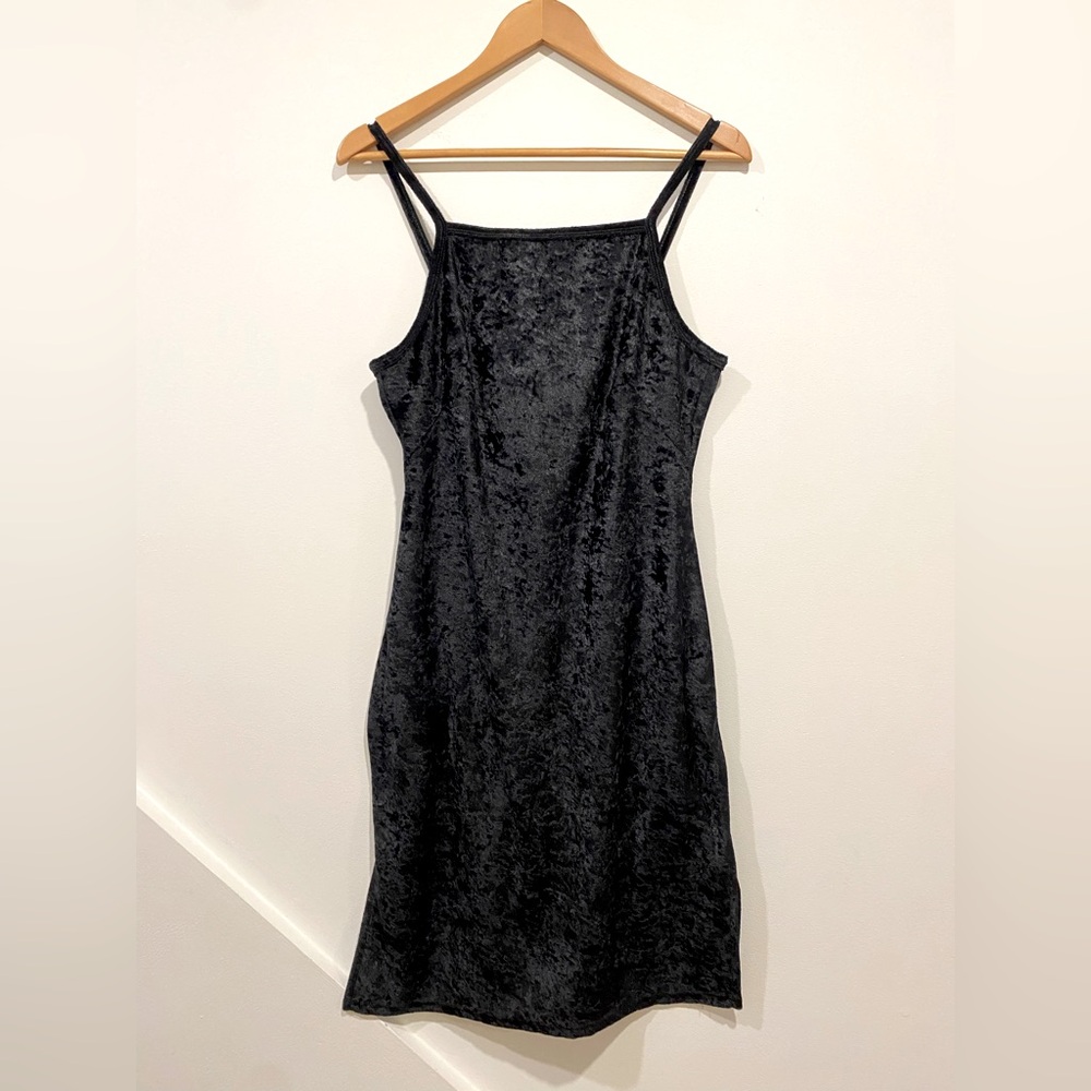 VINTAGE Accomplice black velvet high neck mini dress